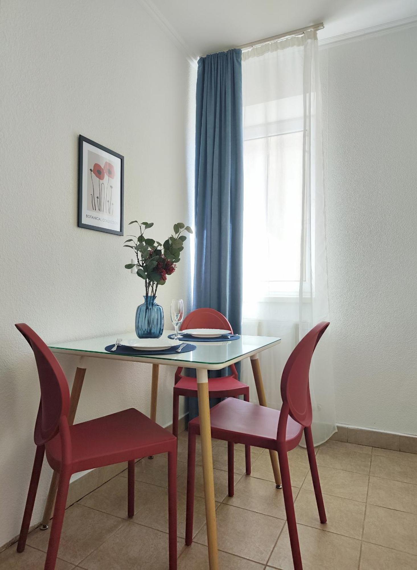 מוקצ'בה Best Apartment In The Center מראה חיצוני תמונה