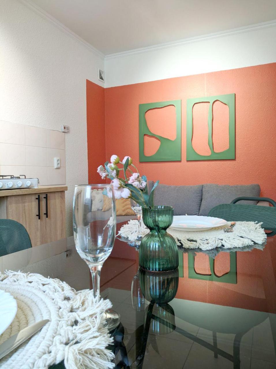 מוקצ'בה Best Apartment In The Center מראה חיצוני תמונה