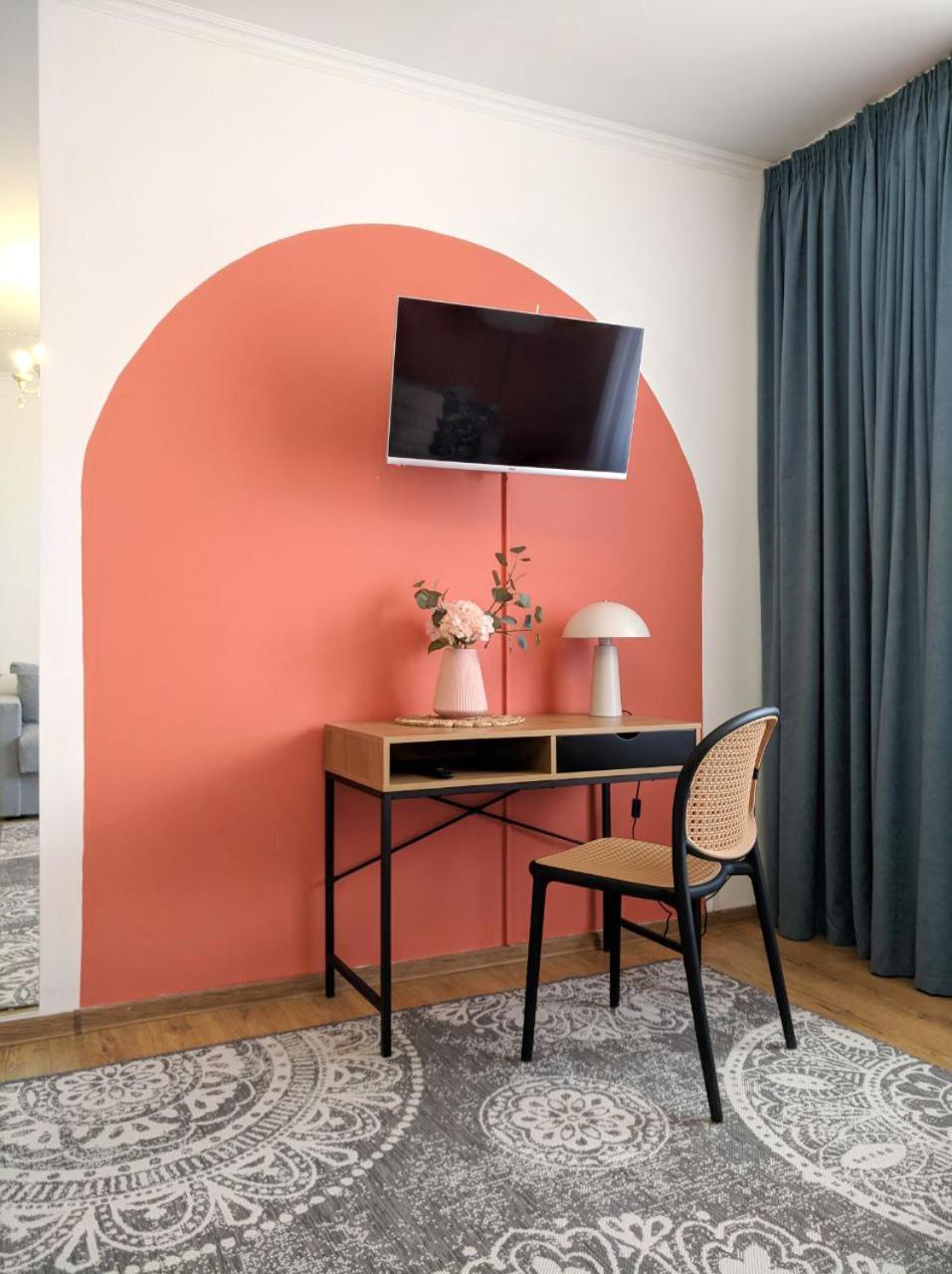 מוקצ'בה Best Apartment In The Center מראה חיצוני תמונה