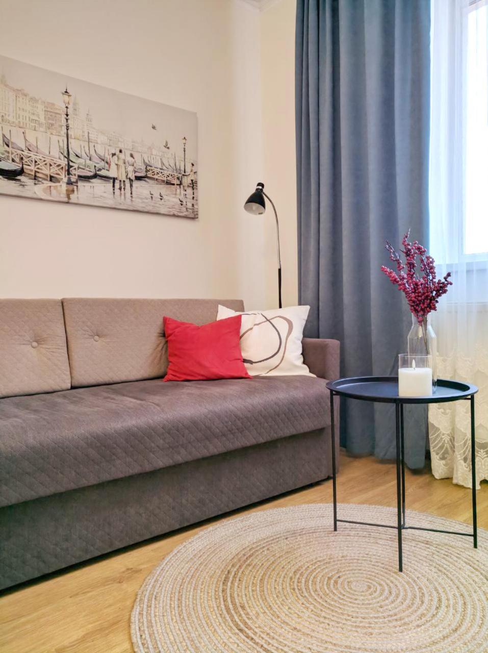 מוקצ'בה Best Apartment In The Center מראה חיצוני תמונה